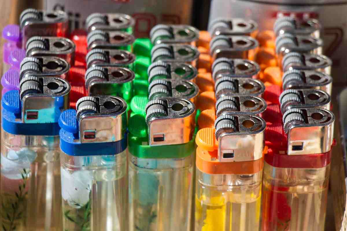 trucco geniale con un accendino